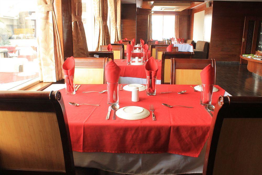 Brigade Royale Hotel Bengaluru Kültér fotó